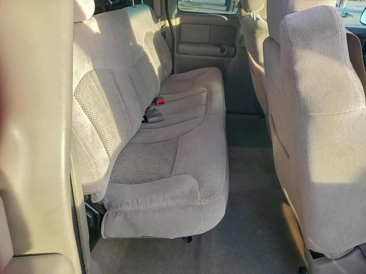 2002 CHEVROLET SILVERADO K1500 photo 19