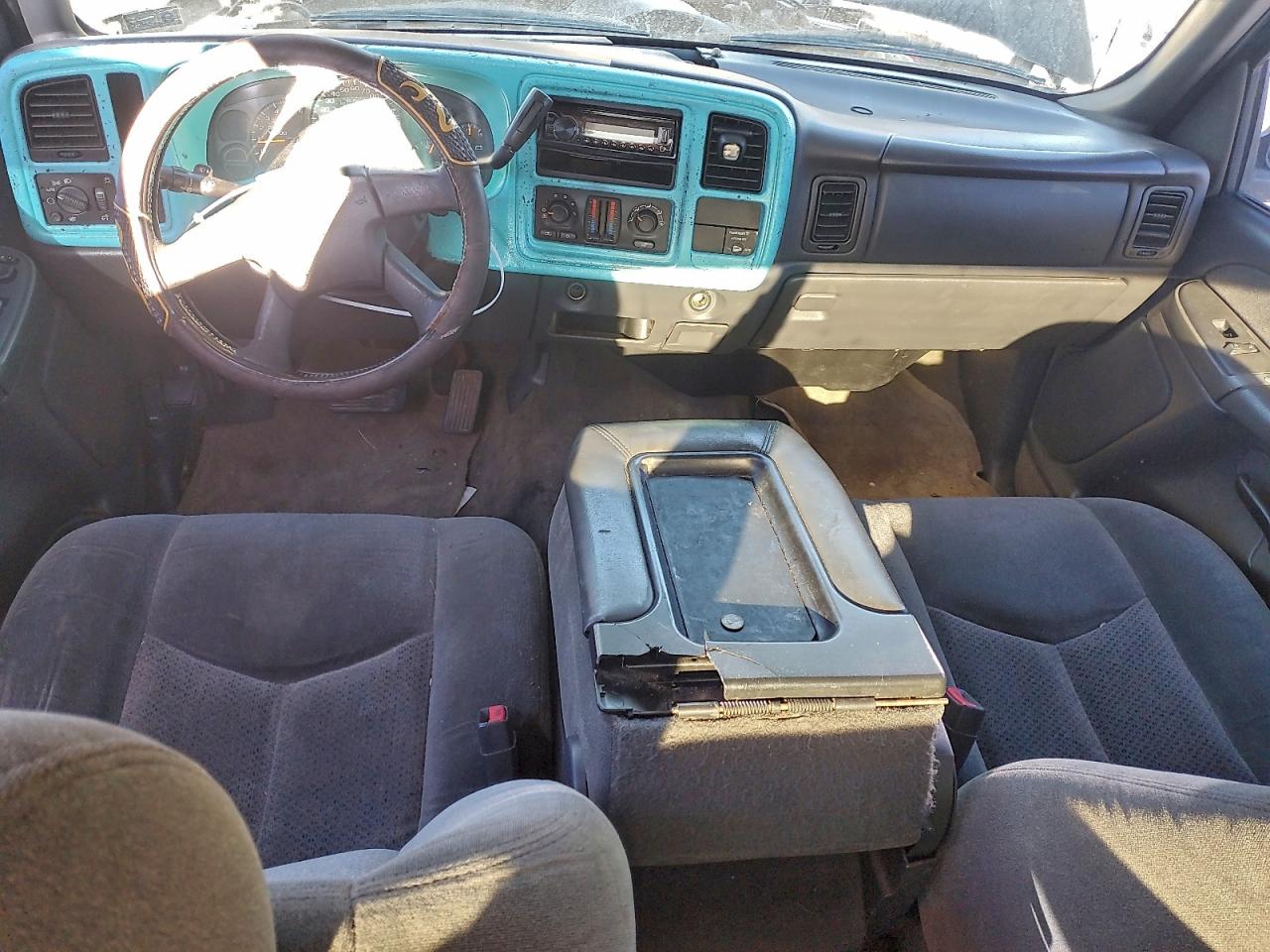 2003 CHEVROLET SILVERADO C1500 photo 8