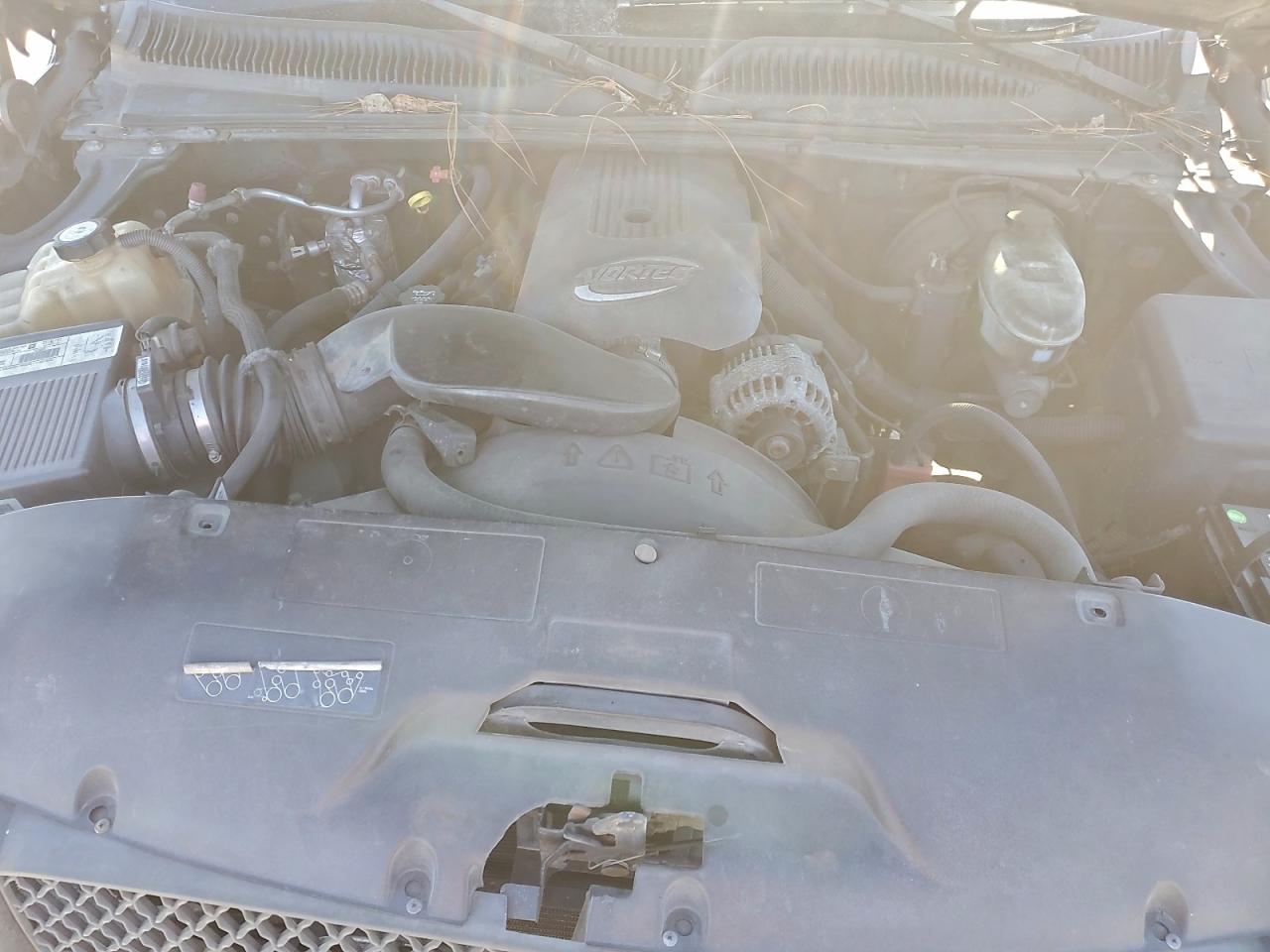 2003 CHEVROLET SILVERADO C1500 photo 11