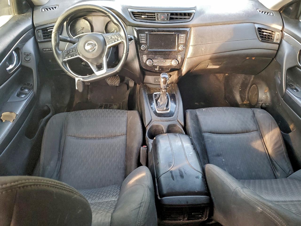 2018 NISSAN ROGUE S photo 8