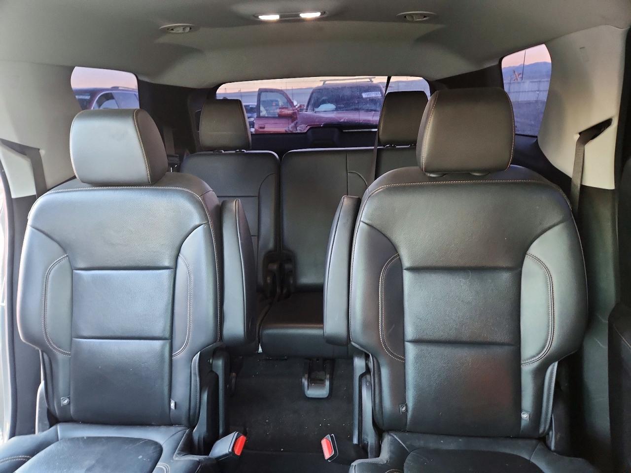 2019 CHEVROLET TRAVERSE PREMIER photo 10