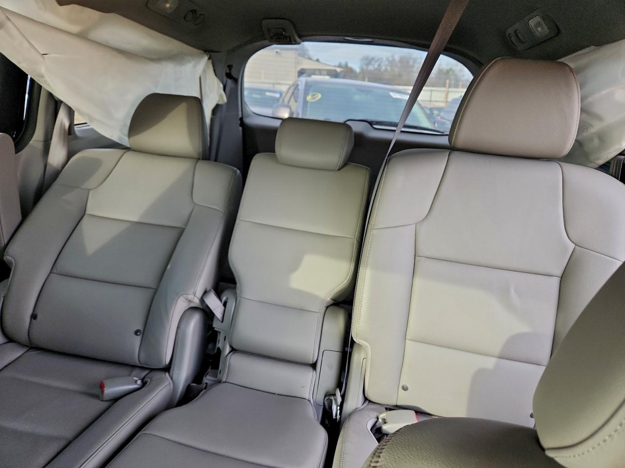 2016 HONDA ODYSSEY TOURING photo 28