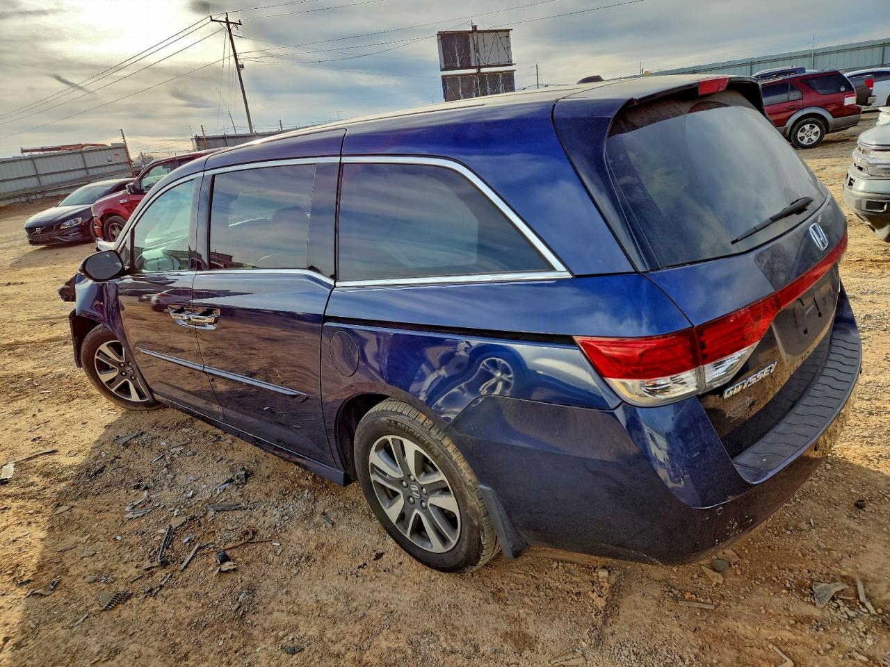 2016 HONDA ODYSSEY TOURING photo 4
