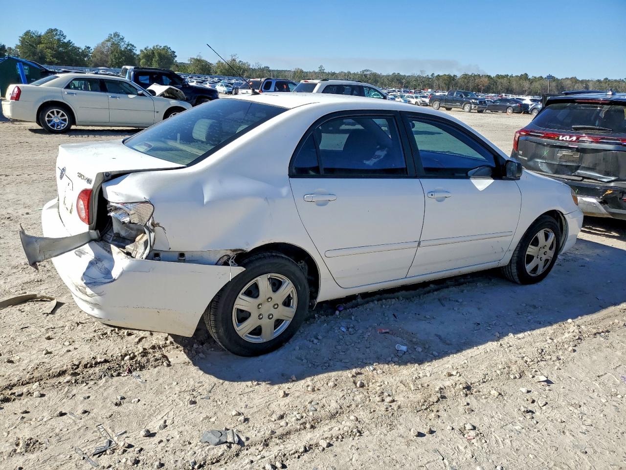 2006 TOYOTA COROLLA CE photo 3