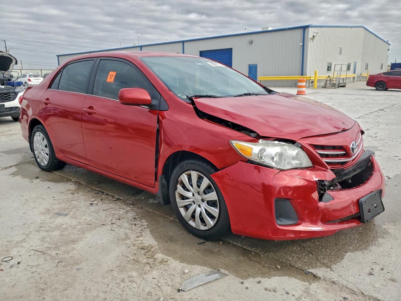 2013 TOYOTA COROLLA BASE photo 4