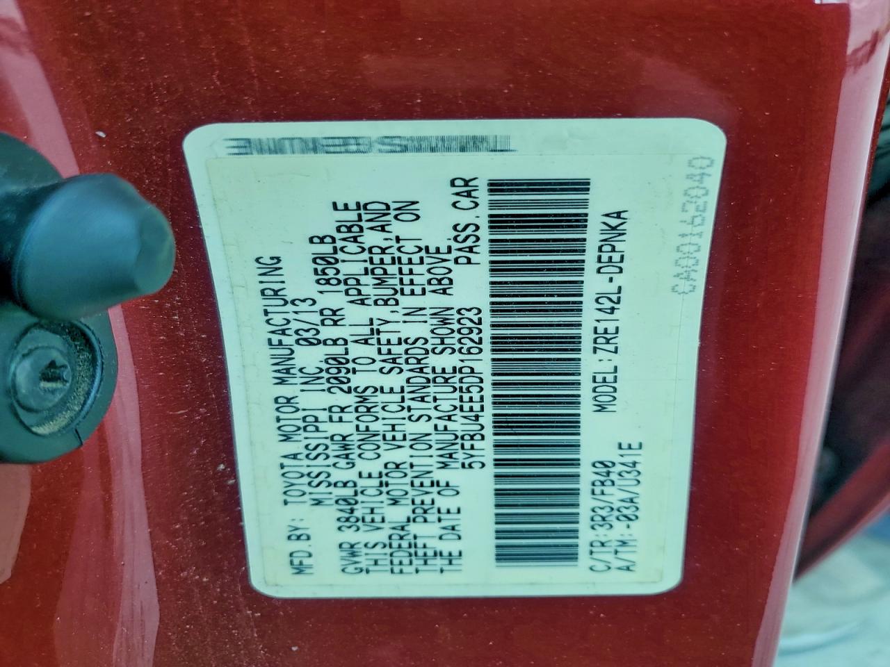 2013 TOYOTA COROLLA BASE photo 12