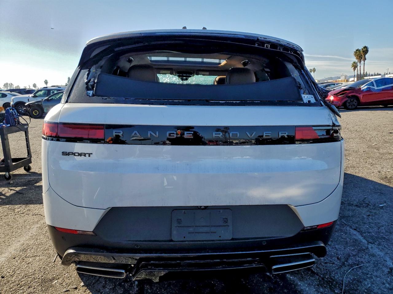 2025 LAND ROVER RANGE ROVER SPORT SE photo 16