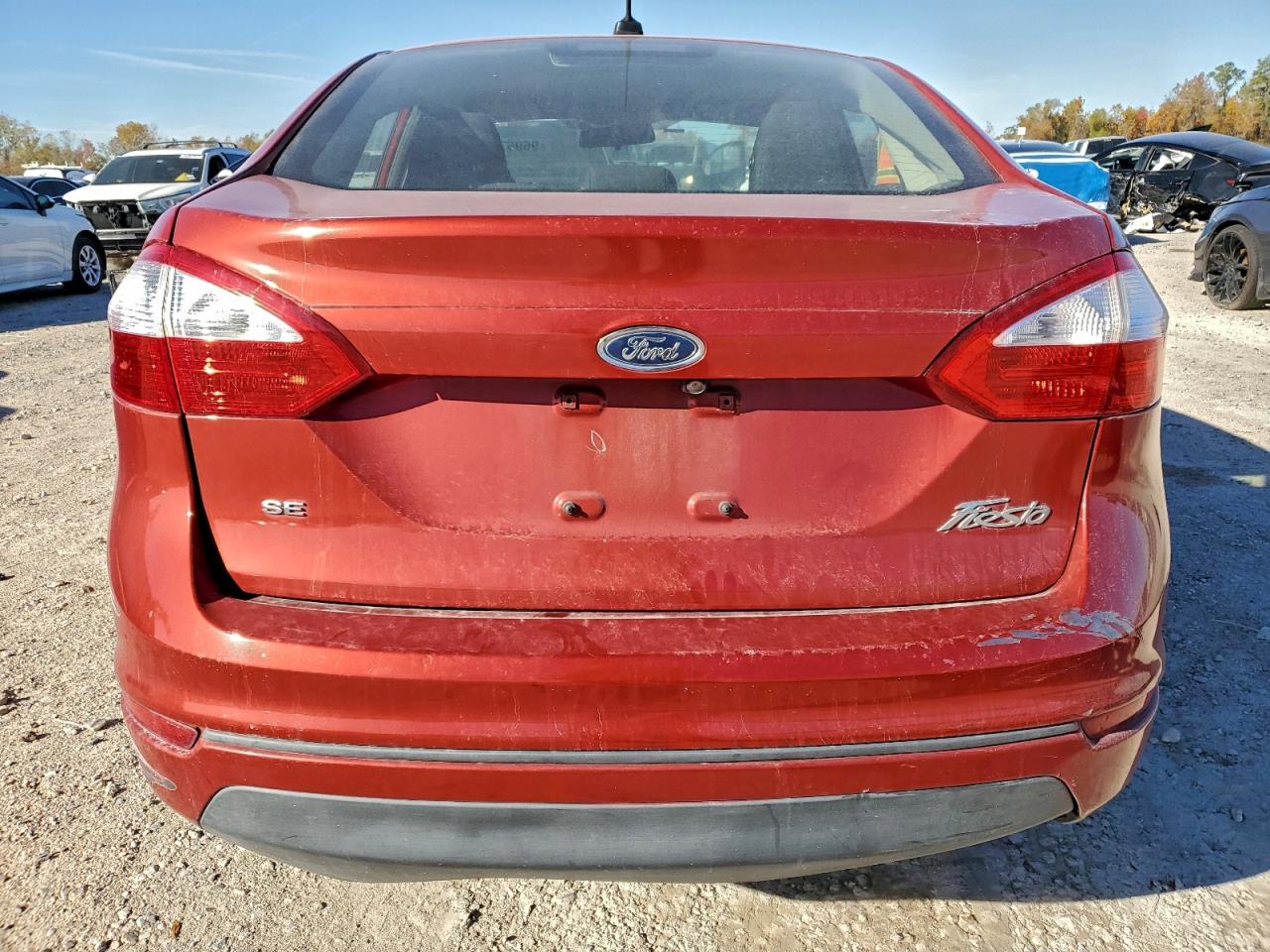2019 FORD FIESTA SE photo 6