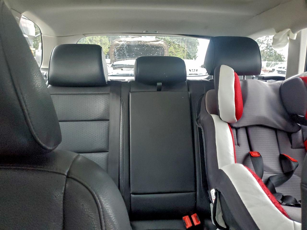 2014 VOLKSWAGEN JETTA TDI photo 10