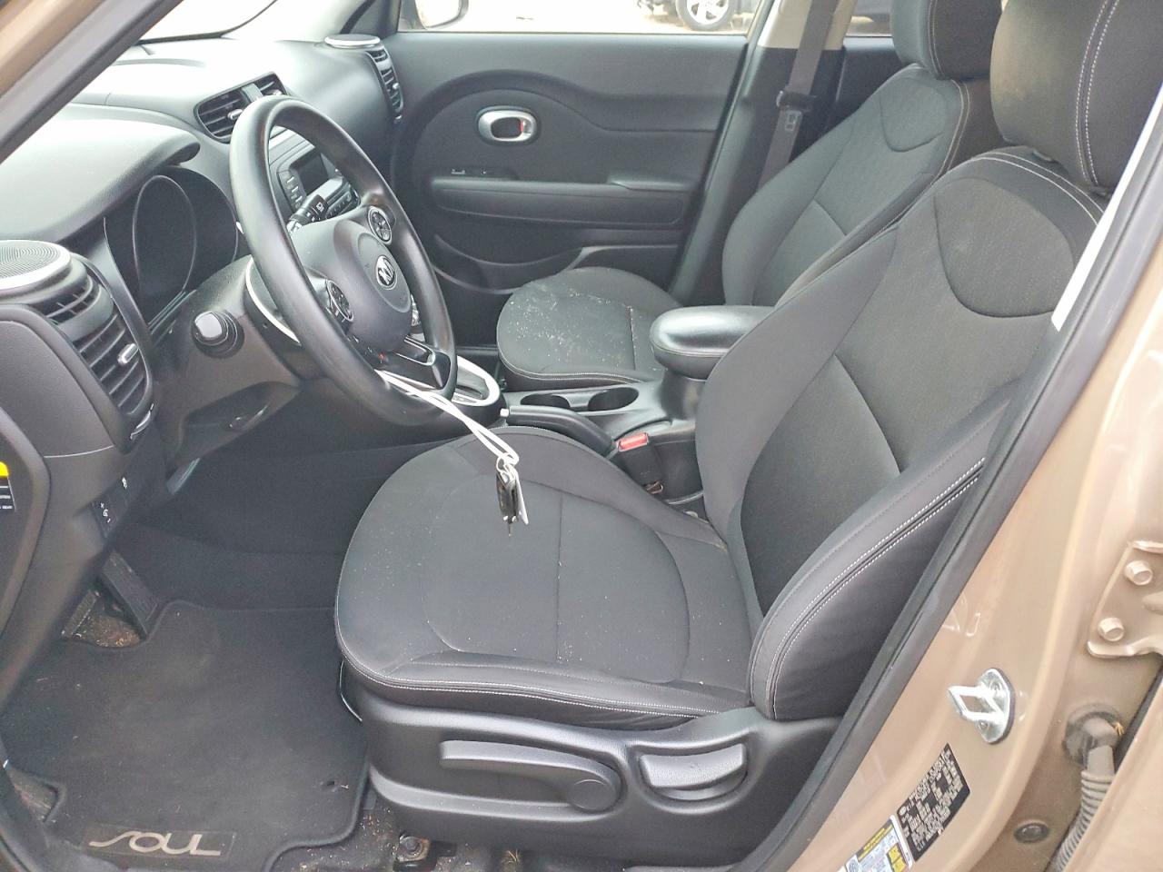 2014 KIA SOUL photo 13