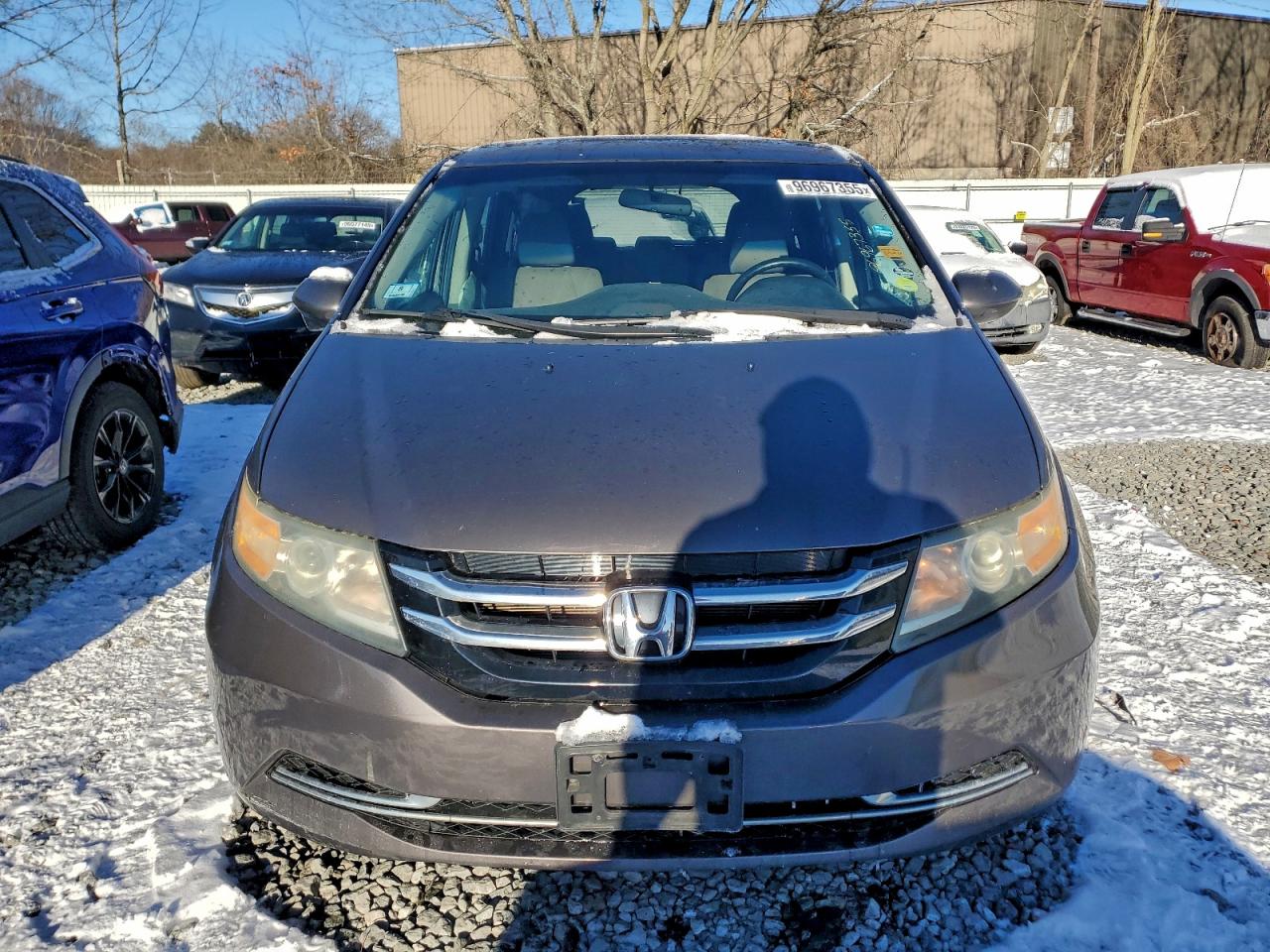 2016 HONDA ODYSSEY SE photo 9