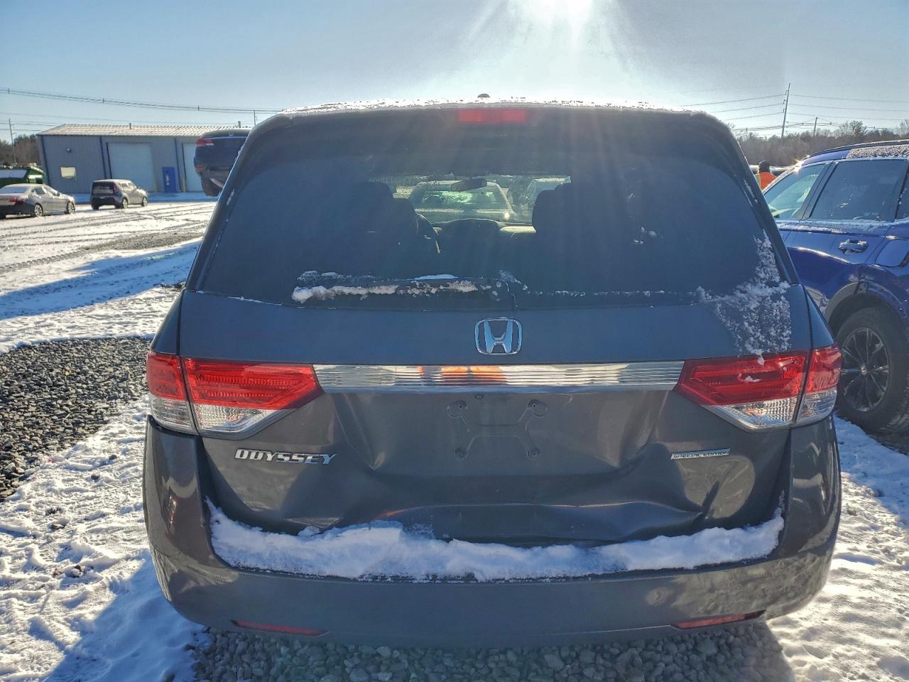2016 HONDA ODYSSEY SE photo 11