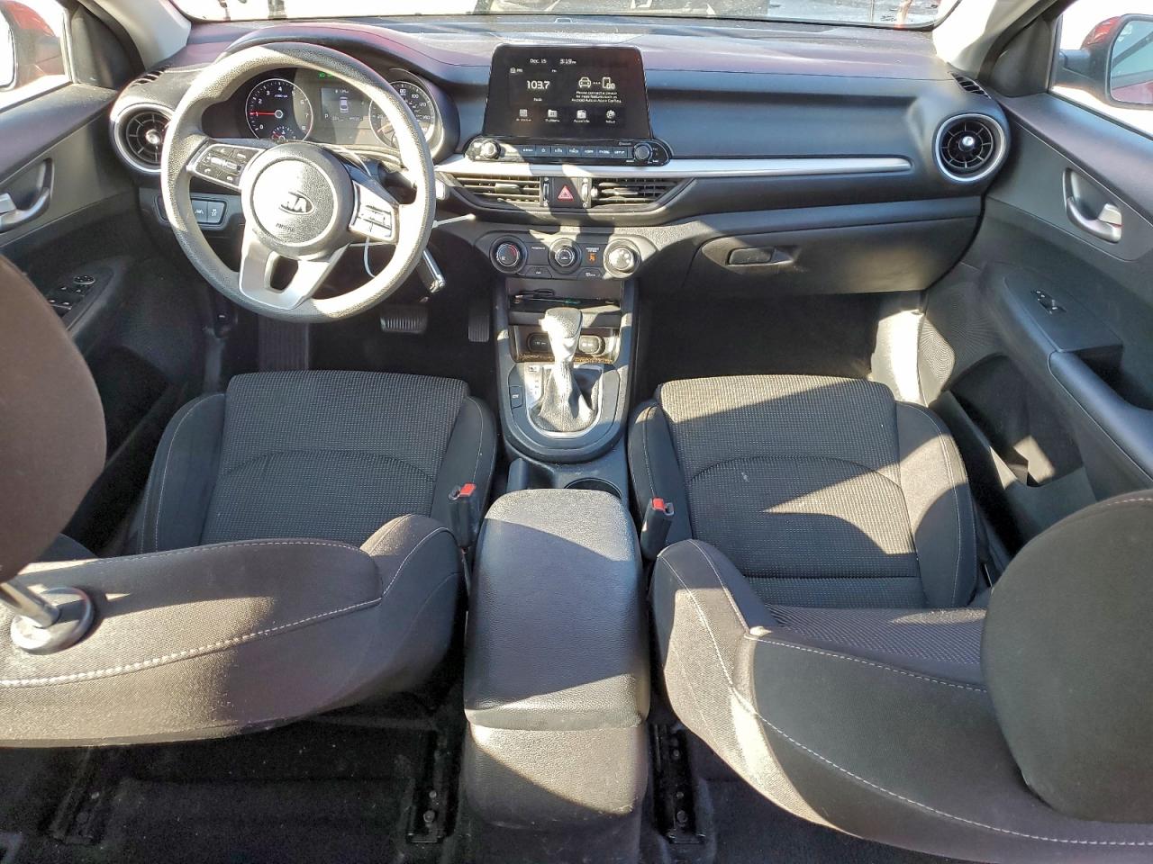 2021 KIA FORTE FE photo 8