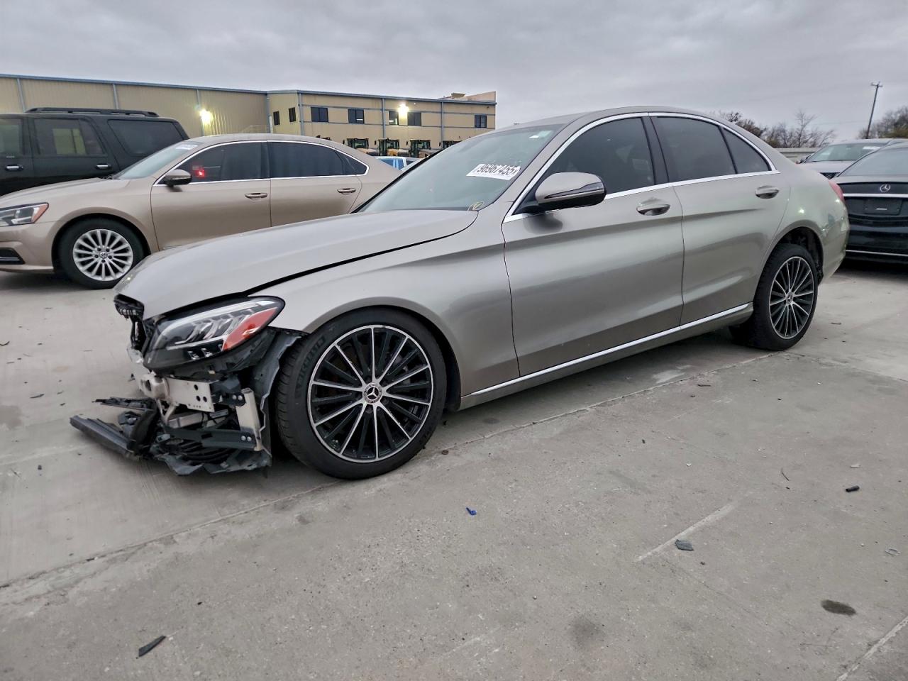2019 MERCEDES-BENZ C