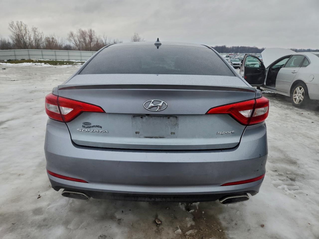 2015 HYUNDAI SONATA SPORT photo 6