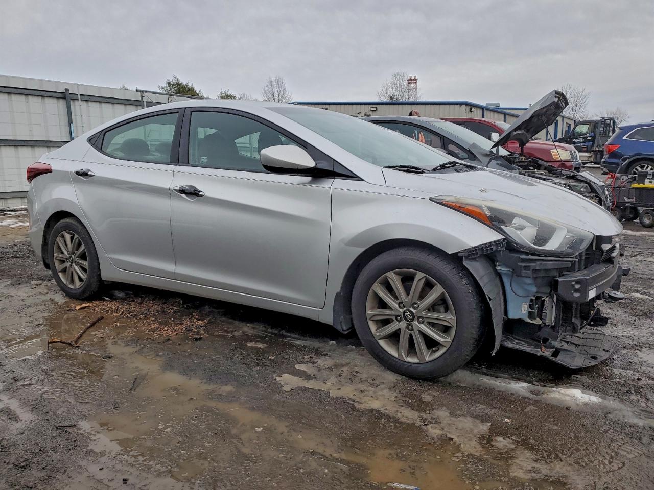 2016 HYUNDAI ELANTRA SE photo 4