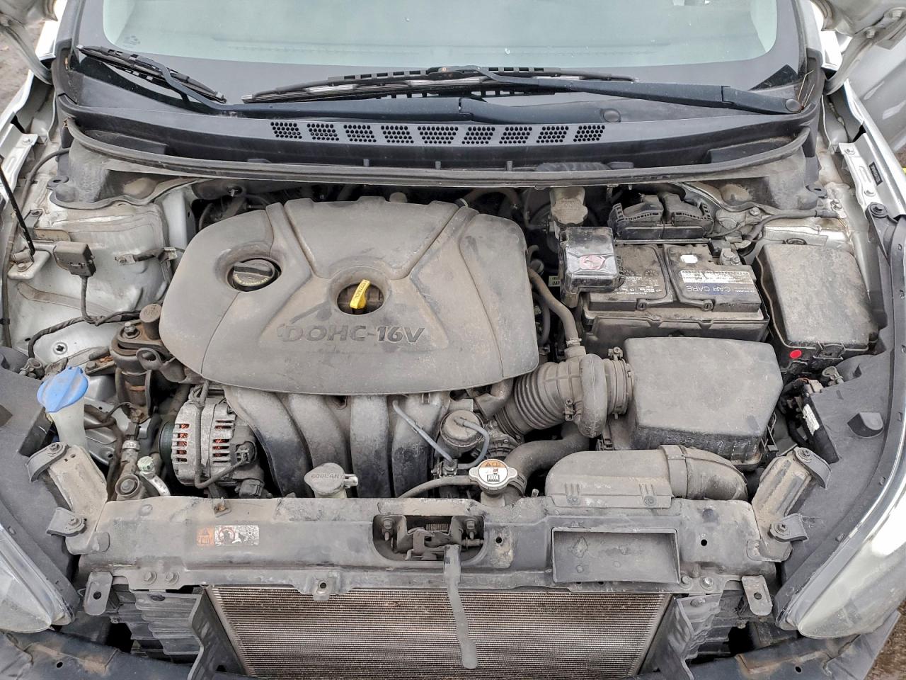 2016 HYUNDAI ELANTRA SE photo 11