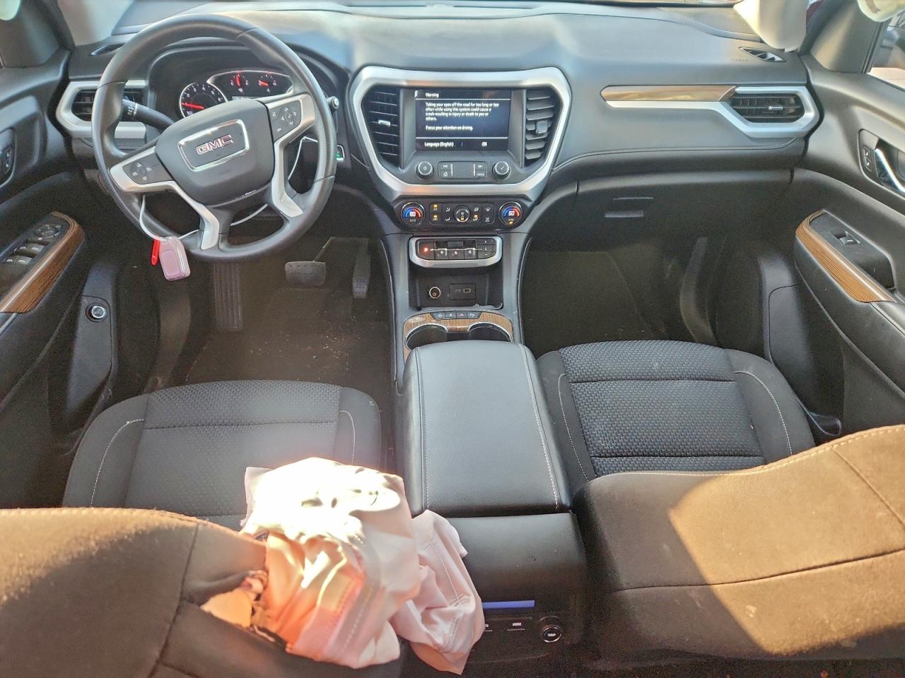 2021 GMC ACADIA SLE photo 8