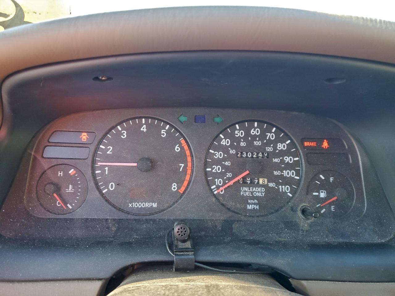 1996 TOYOTA COROLLA BASE photo 9