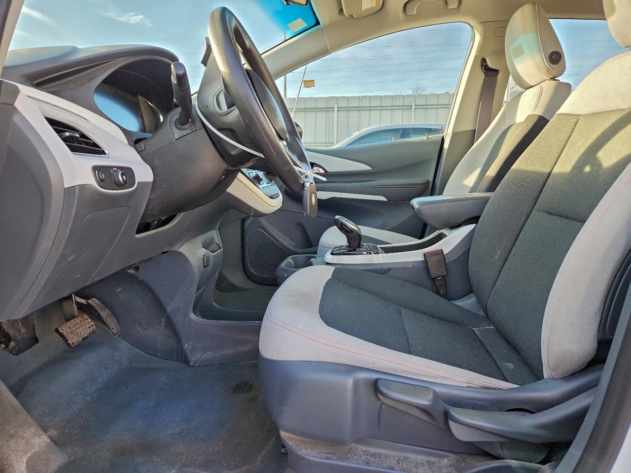 2017 CHEVROLET BOLT EV LT photo 13