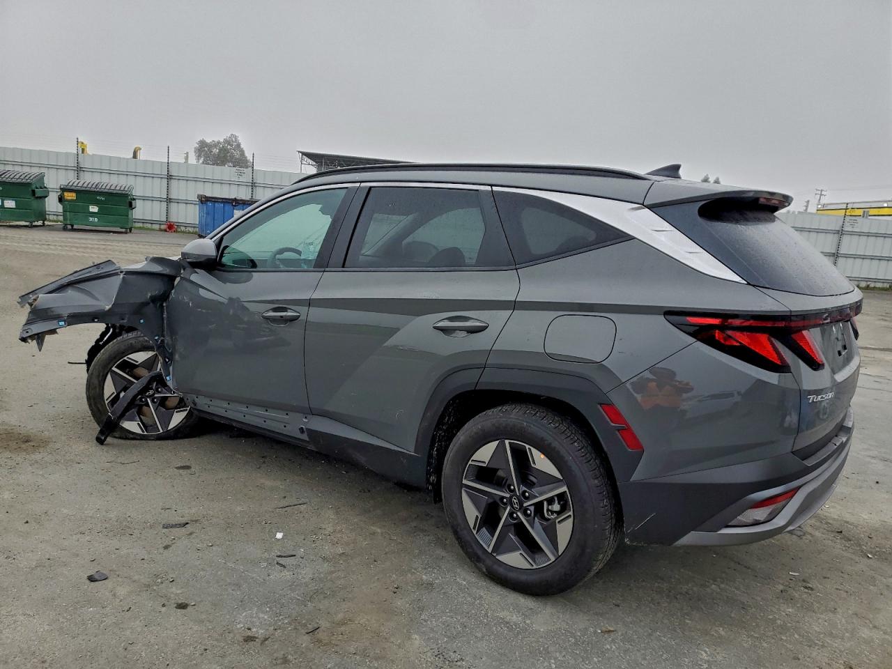 2026 HYUNDAI TUCSON SEL photo 3