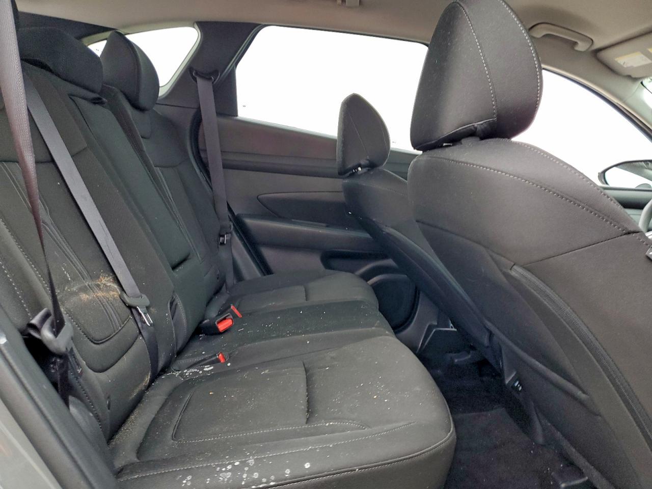 2026 HYUNDAI TUCSON SEL photo 21