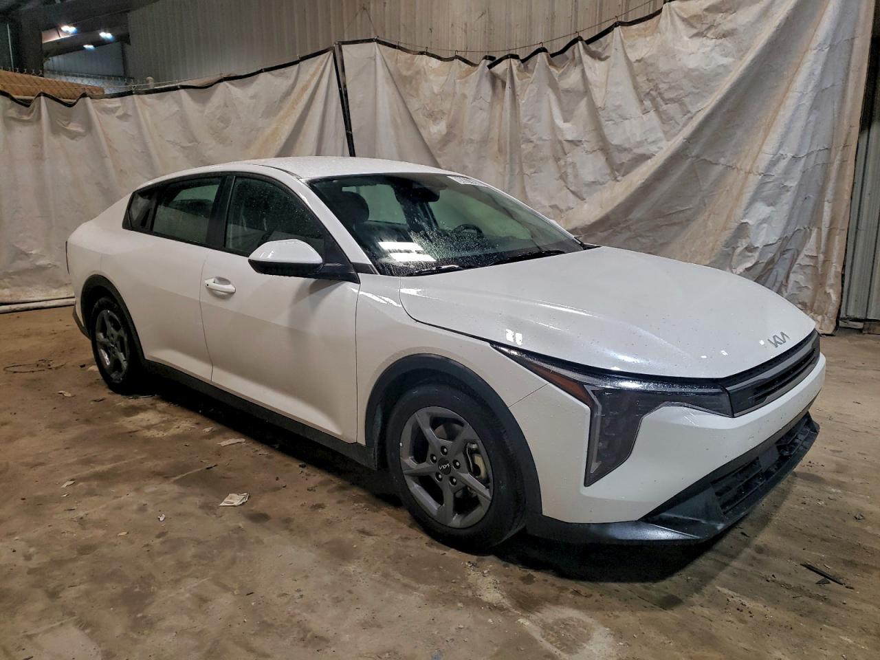 2025 KIA K4 LX photo 4