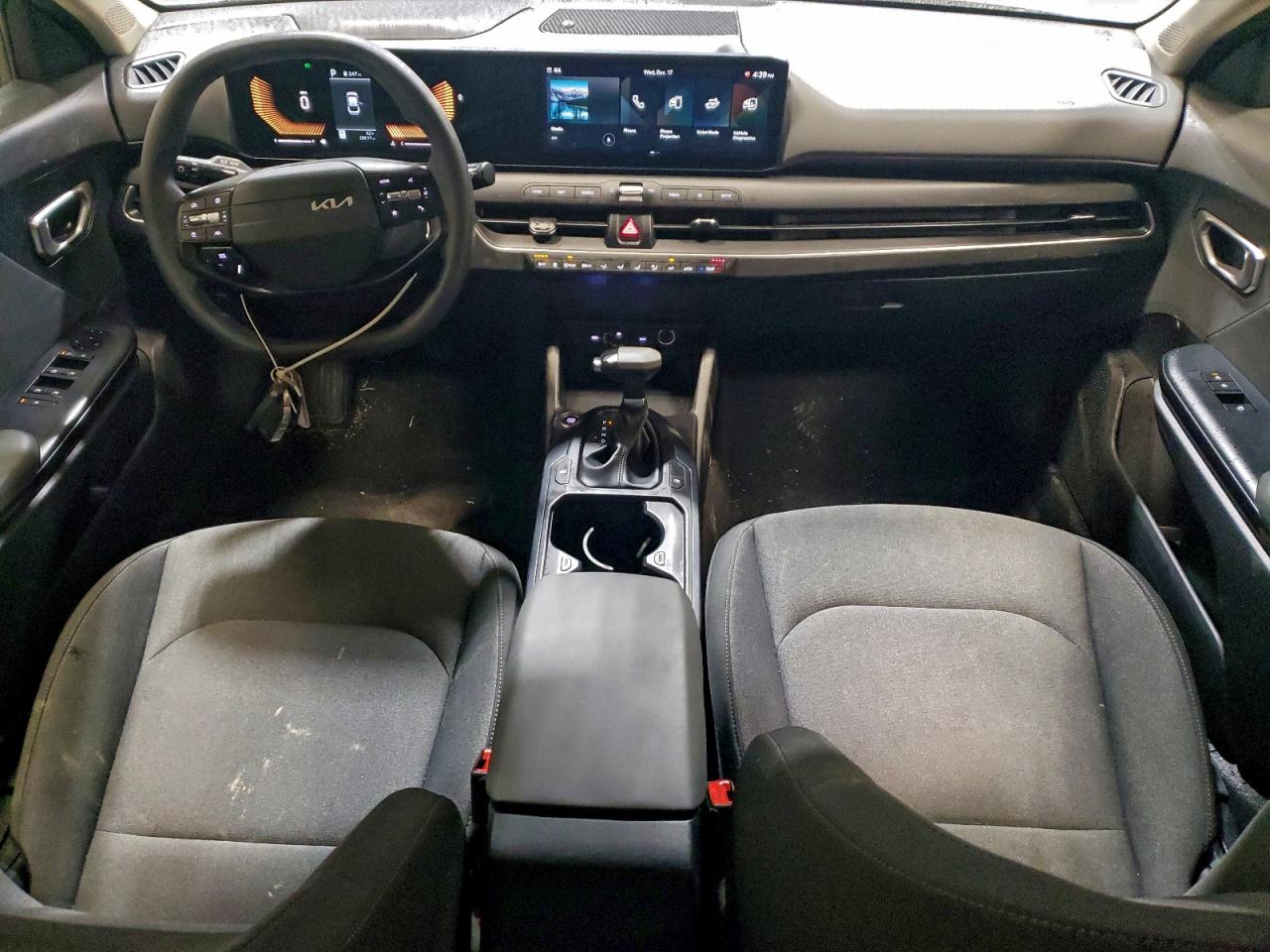 2025 KIA K4 LX photo 8