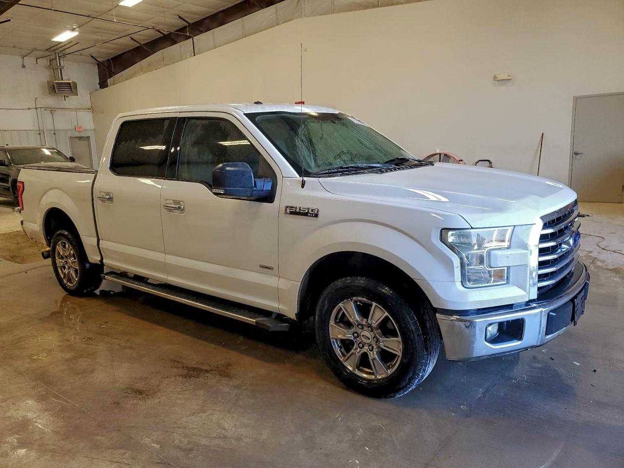 2015 FORD F150 SUPERCREW photo 4