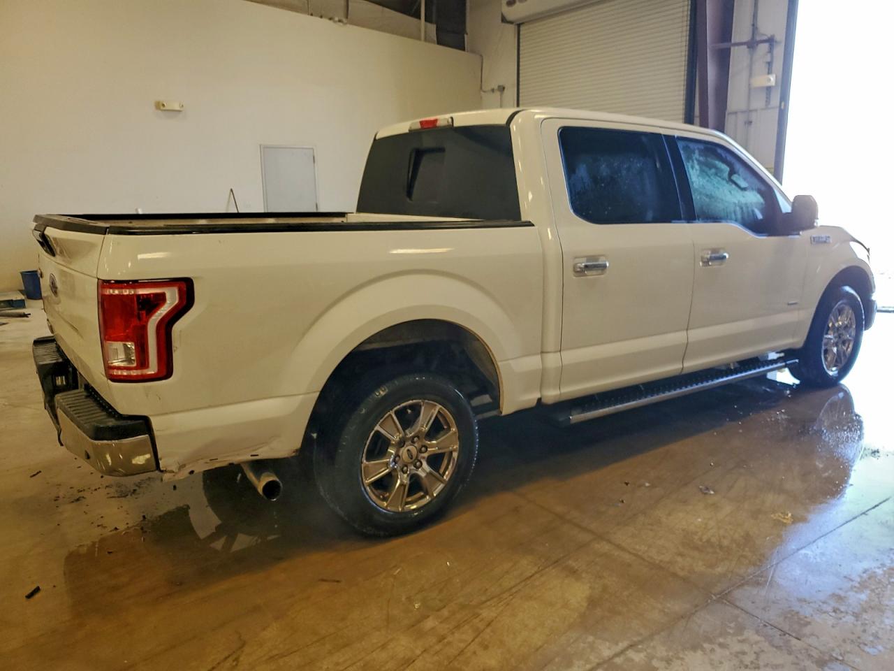 2015 FORD F150 SUPERCREW photo 3