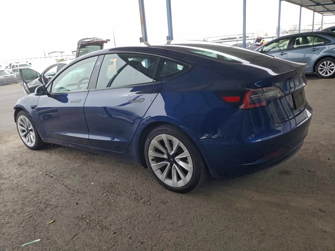 2023 TESLA MODEL 3 photo 2