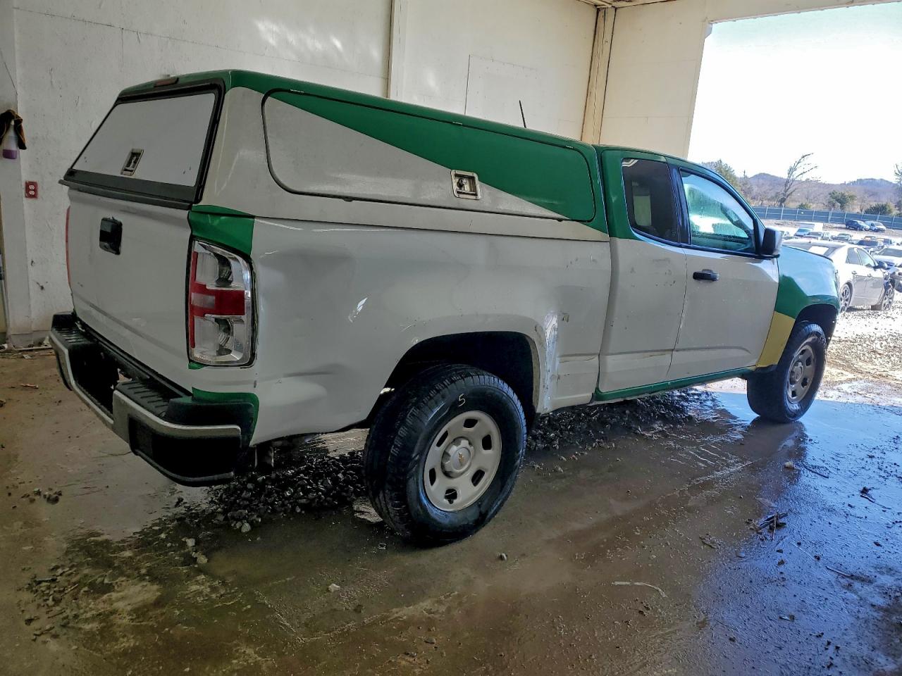2020 CHEVROLET COLORADO photo 3