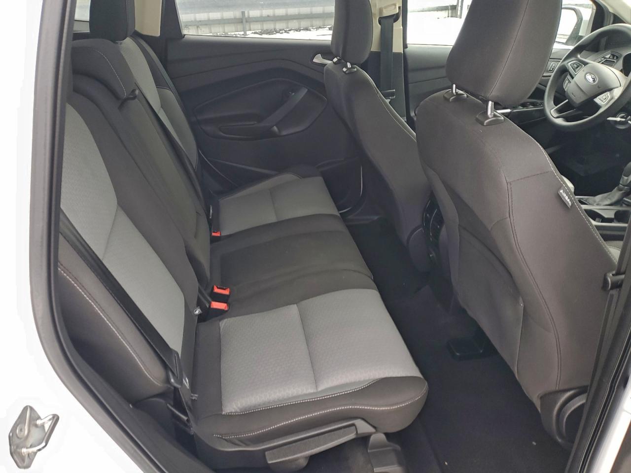 2018 FORD ESCAPE SE photo 11