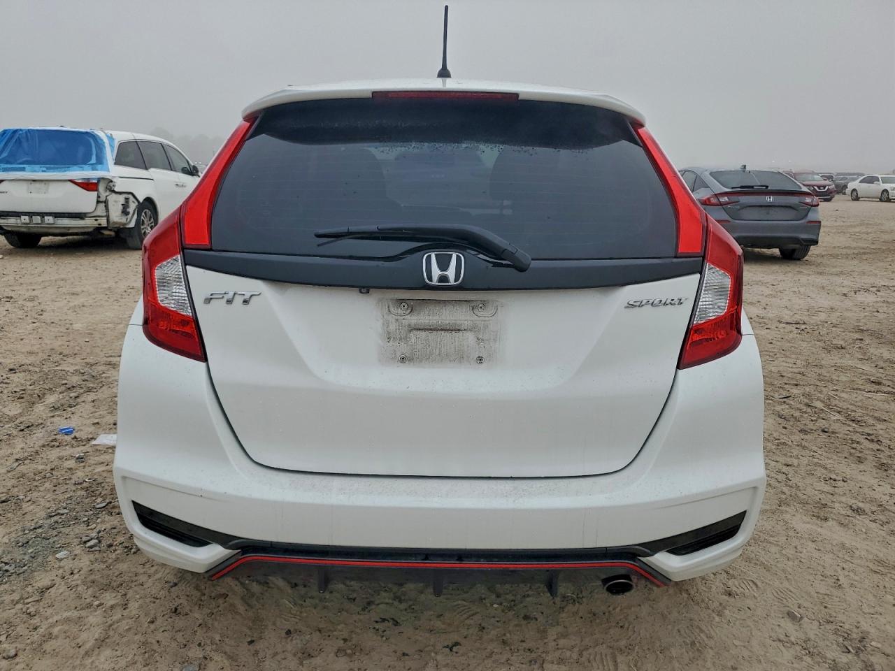 2018 HONDA FIT SPORT photo 6