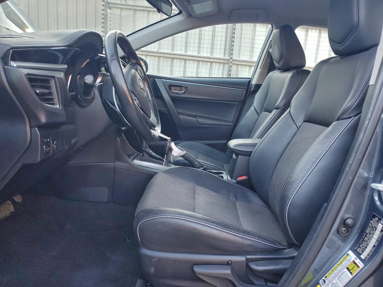 2016 TOYOTA COROLLA L photo 7