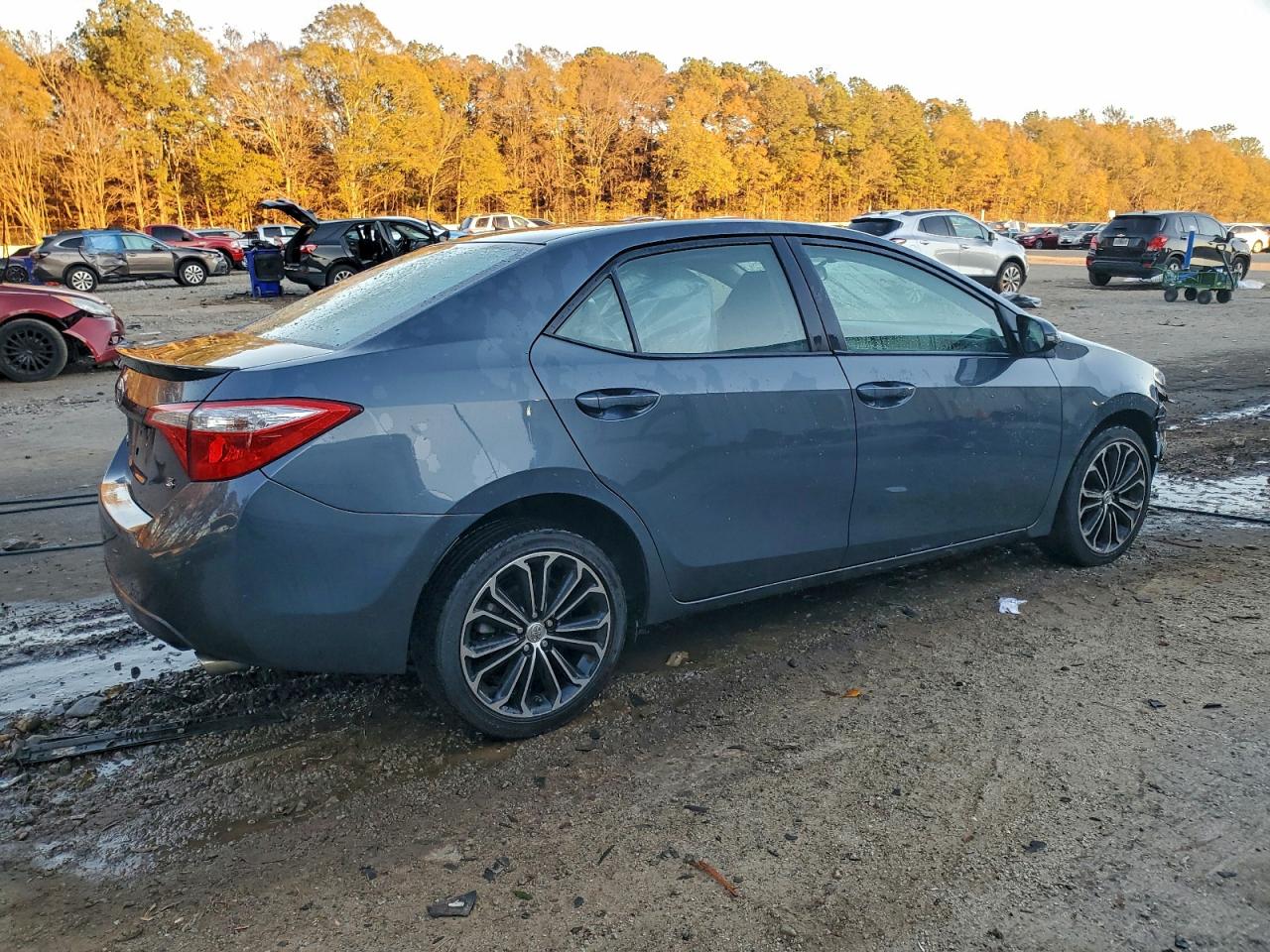2016 TOYOTA COROLLA L photo 3