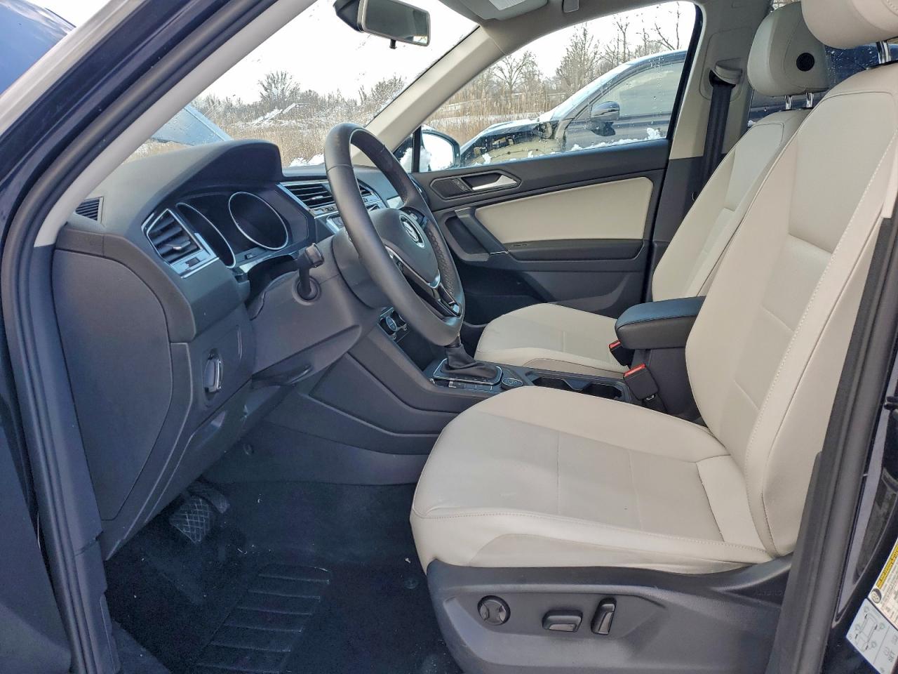 2020 VOLKSWAGEN TIGUAN SE photo 13