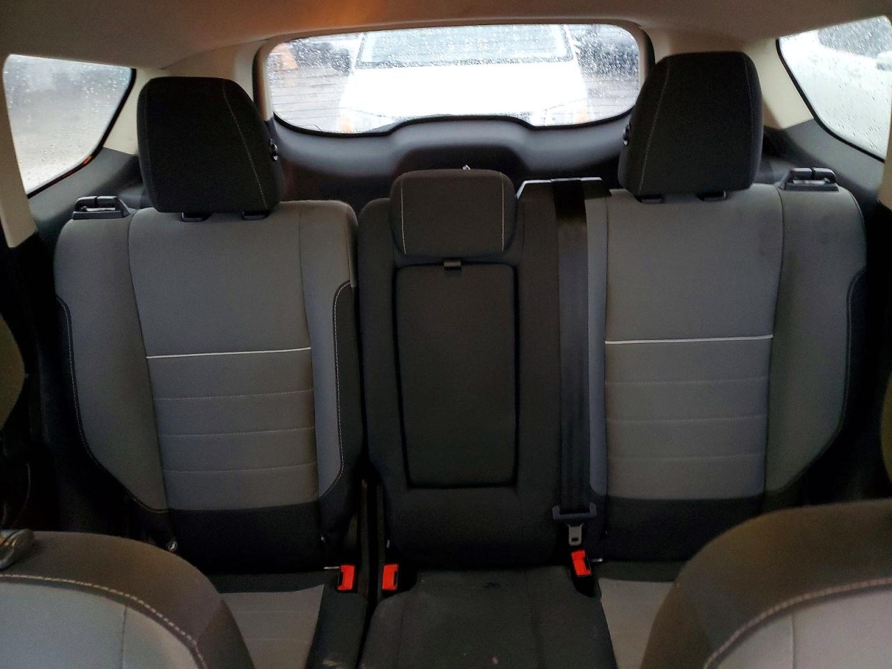 2015 FORD ESCAPE SE photo 10