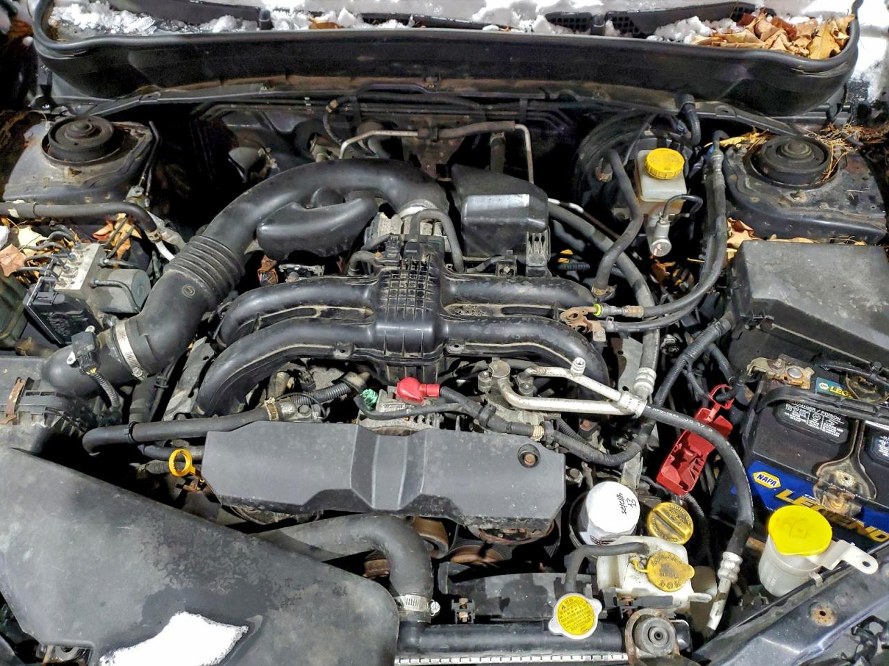 2011 SUBARU FORESTER photo 23