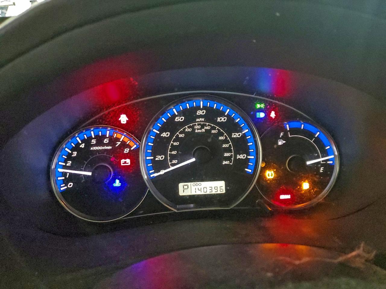2011 SUBARU FORESTER photo 17
