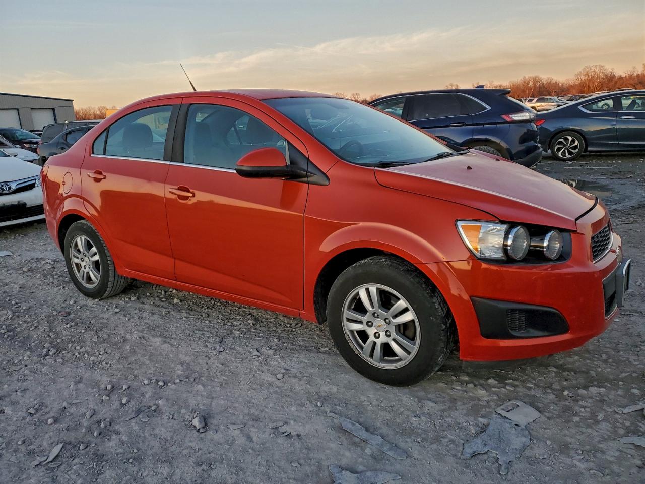 2012 CHEVROLET SONIC LT photo 4