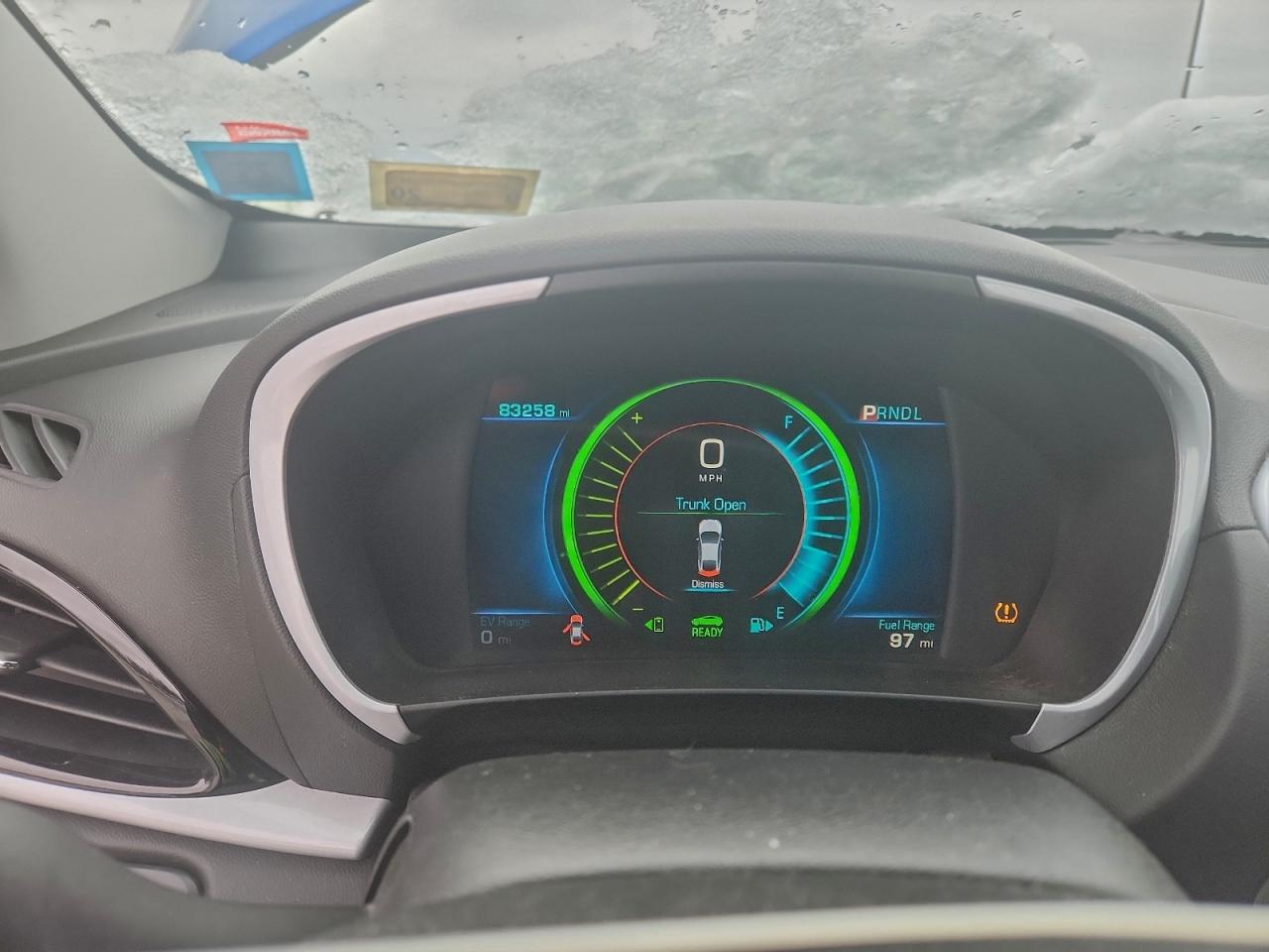 2017 CHEVROLET VOLT LT photo 9