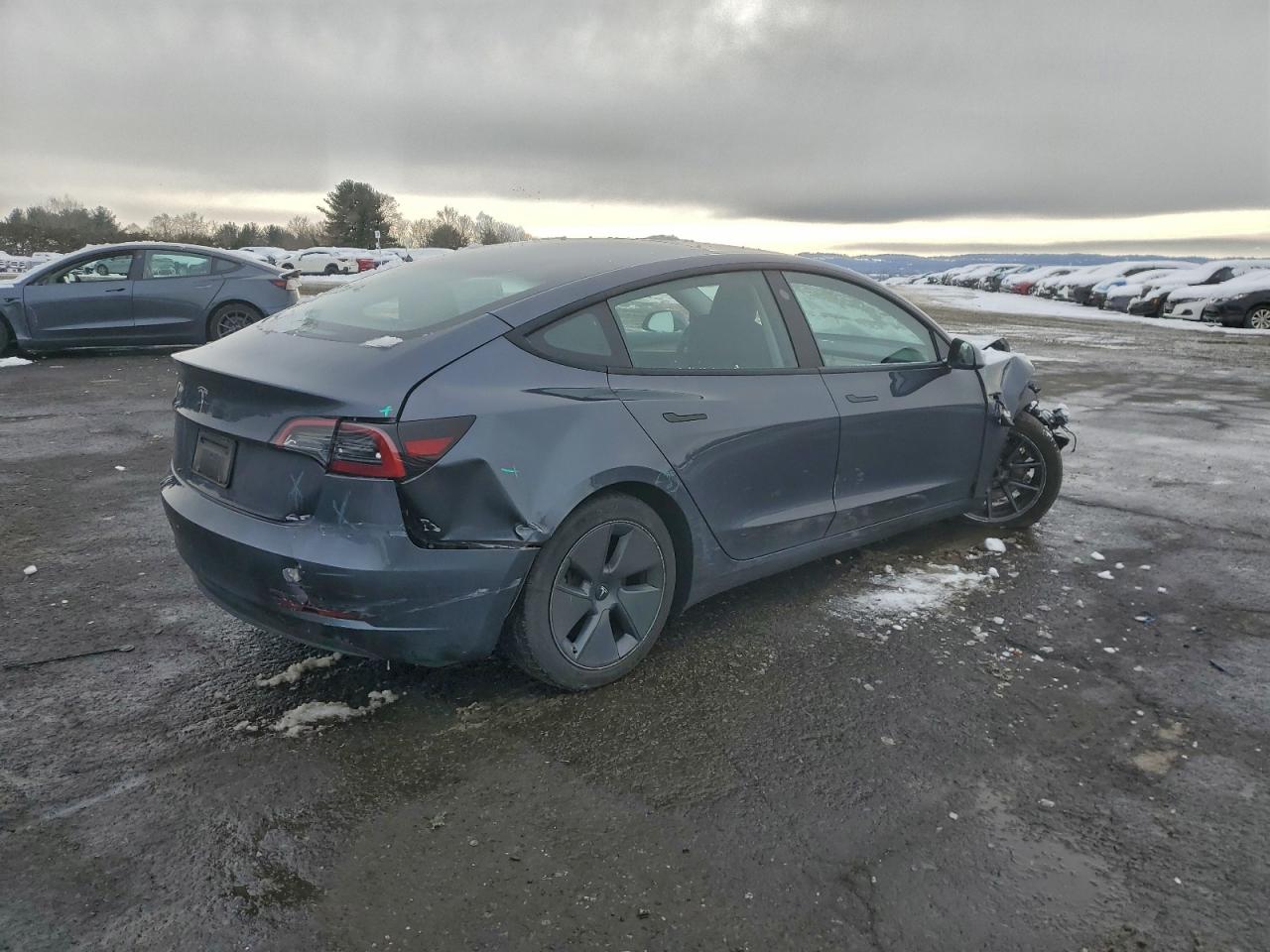 2023 TESLA MODEL 3 photo 9