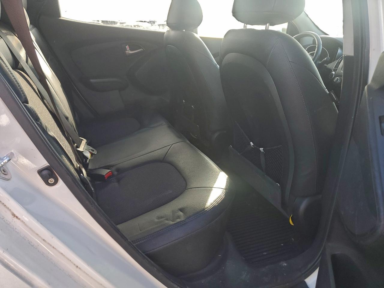 2013 HYUNDAI TUCSON GLS photo 31