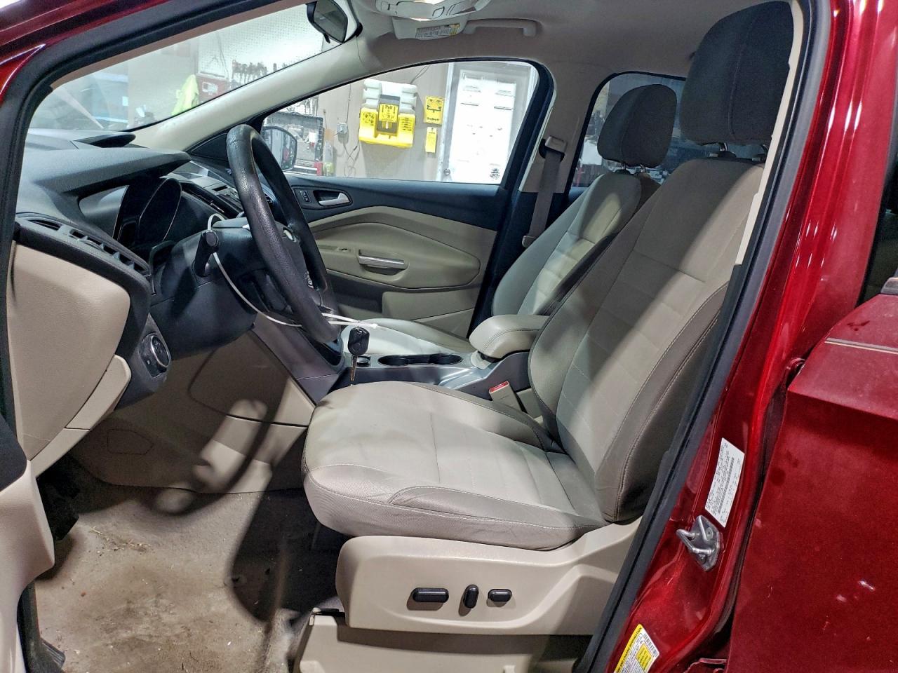 2016 FORD ESCAPE SE photo 7