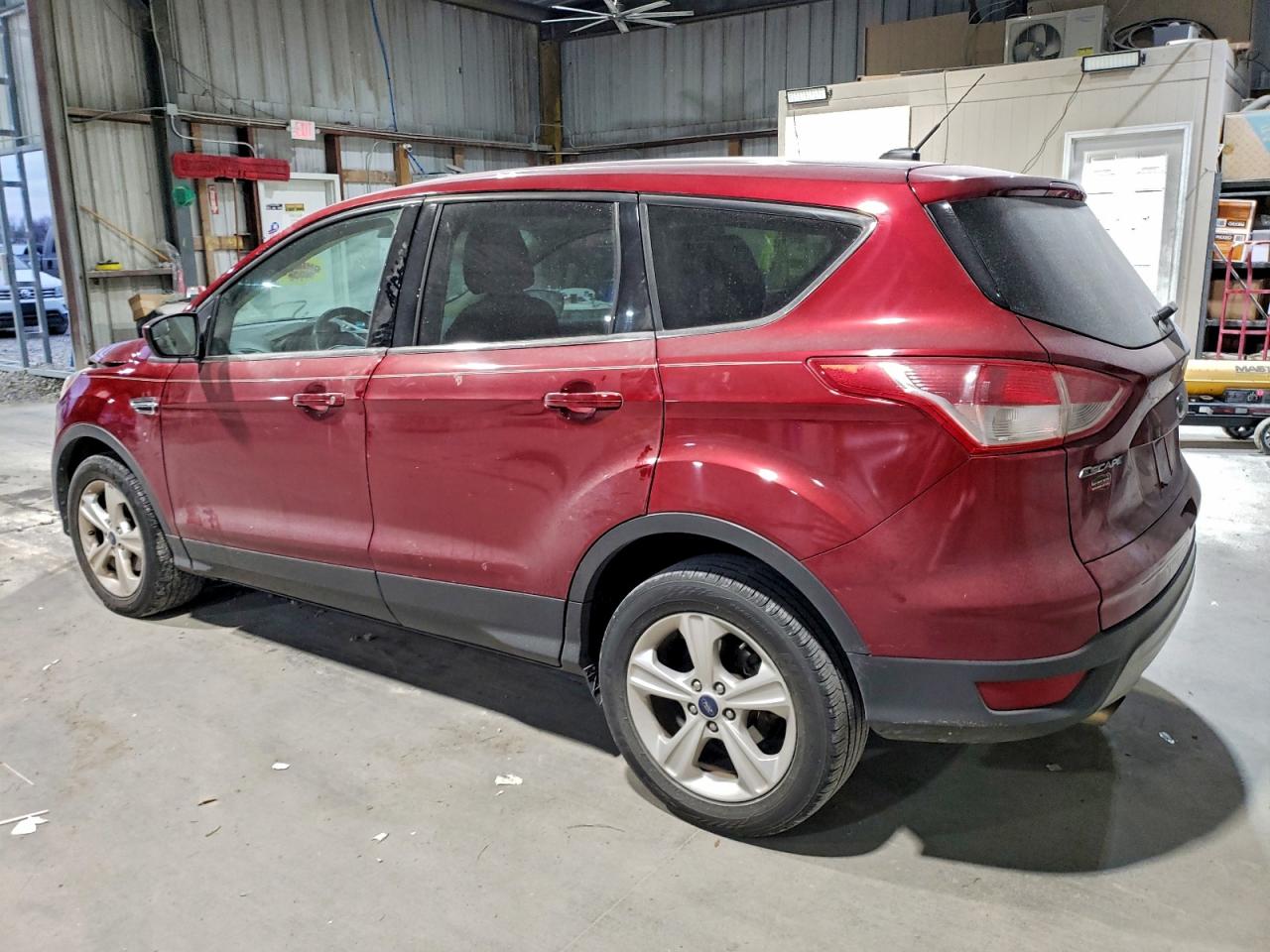 2016 FORD ESCAPE SE photo 2
