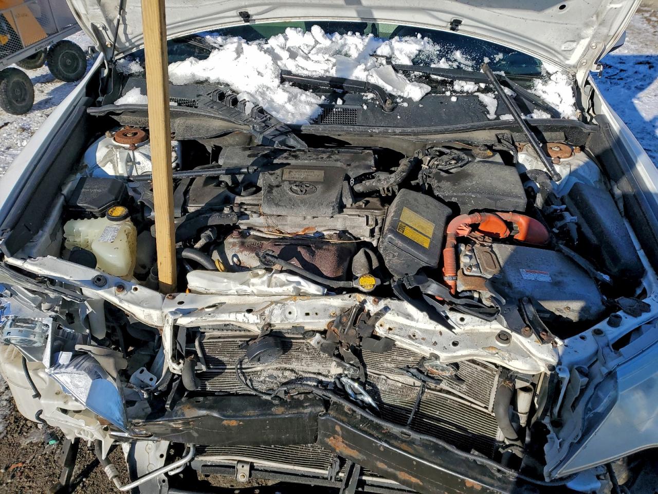 2014 TOYOTA CAMRY HYBRID photo 21