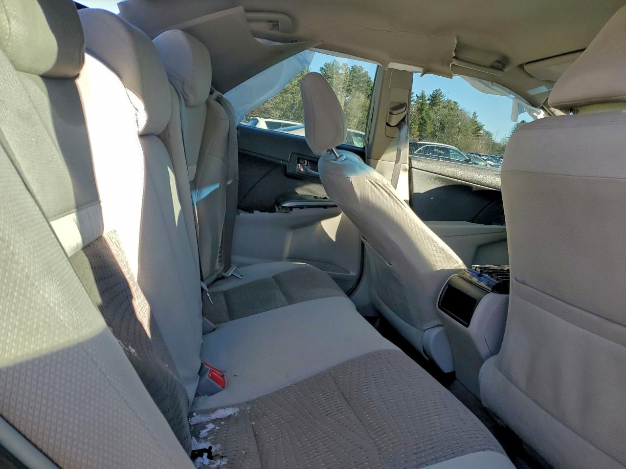 2014 TOYOTA CAMRY HYBRID photo 19