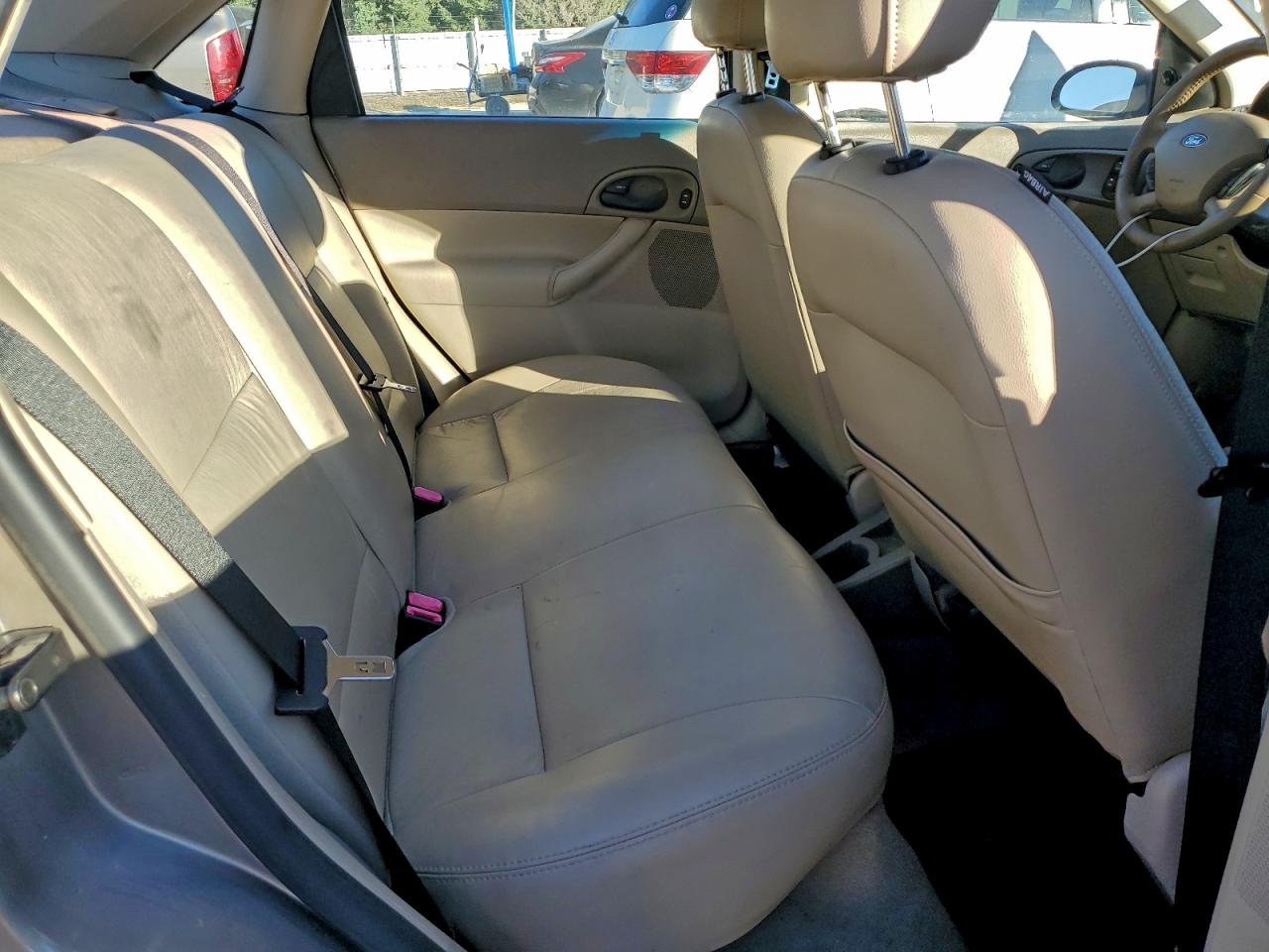 2005 FORD FOCUS ZX4 photo 19