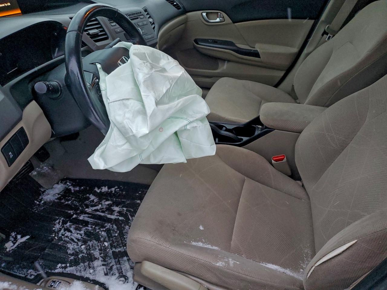 2012 HONDA CIVIC LX photo 7